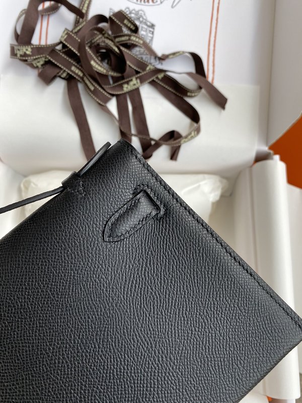 에르메스 켈리 22cm 블랙 골드 하드웨어 핸드백 001-223995