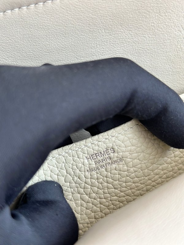에르메스 할잔 반수제 왁스 코드 새들백 001-224118