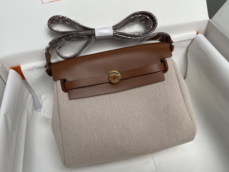 에르메스 에르백 미니 20cm 골드브라운 골드버클 핸드 001-224133