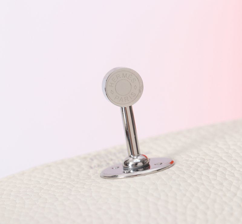 에르메스 미니 린디 19cm 밀키백 001-224196