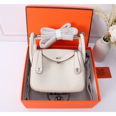 에르메스 미니 린디 19cm 밀키백 001-224196