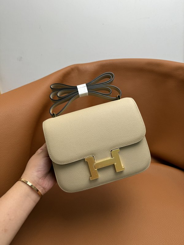 에르메스 콩콩 19cm 그레 스티치 백 001-224204