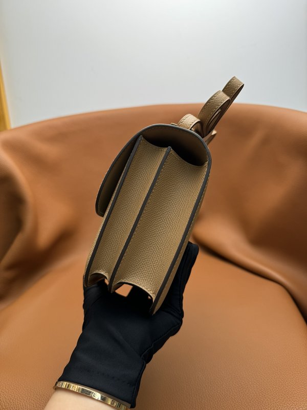 에르메스 콩고르 19cm 밀크티 컬러 핸드백 001-224207