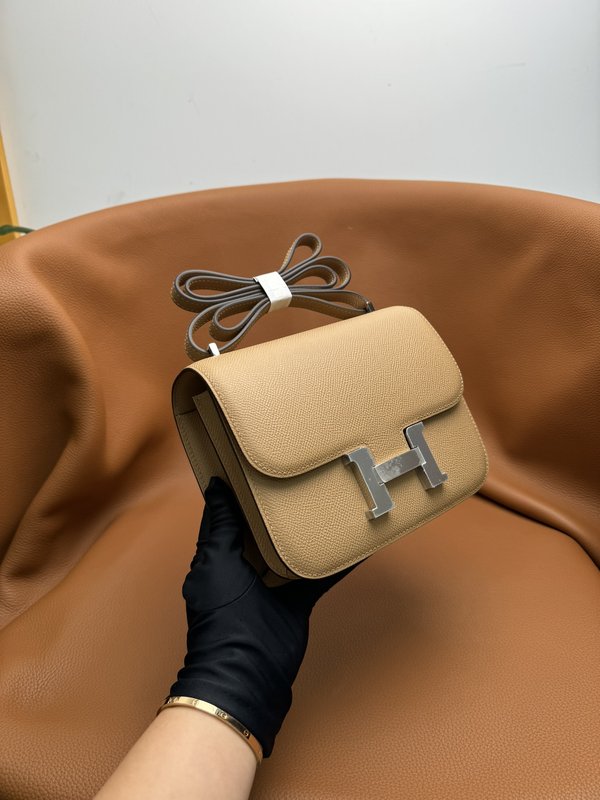 에르메스 콩고 19cm 밀크티 컬러 핸드백 001-224220