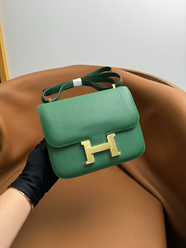 에르메스 콩고르 19cm 벨벳그린 핸드백 001-224221