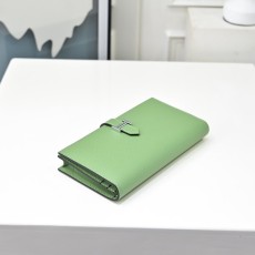 에르메스 베아른 숏 월릿 001-224252