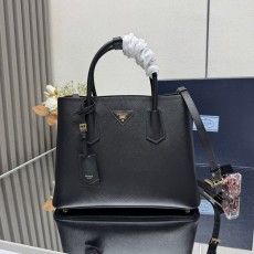프라다 클래식 더블 컴파트먼트 토트백 001-224555