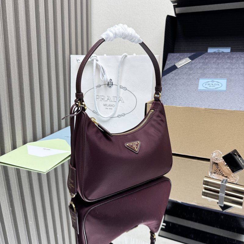 프라다 나일론 사피아노 가죽 여성 호보 숄더백 001-224567