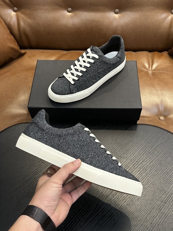 Kiton 남성 가죽 럭셔리 스니커즈 운동화 001-224599
