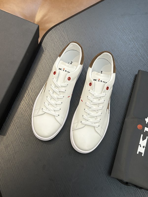 Kiton 남성 소가죽 운동화 001-224616