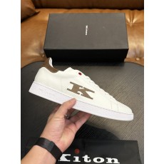 Kiton 남성 소가죽 운동화 001-224616
