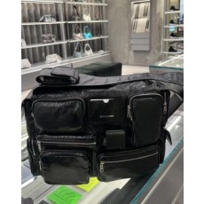 발렌시아가 블랙 멀티포켓 전술 백팩 001-224619