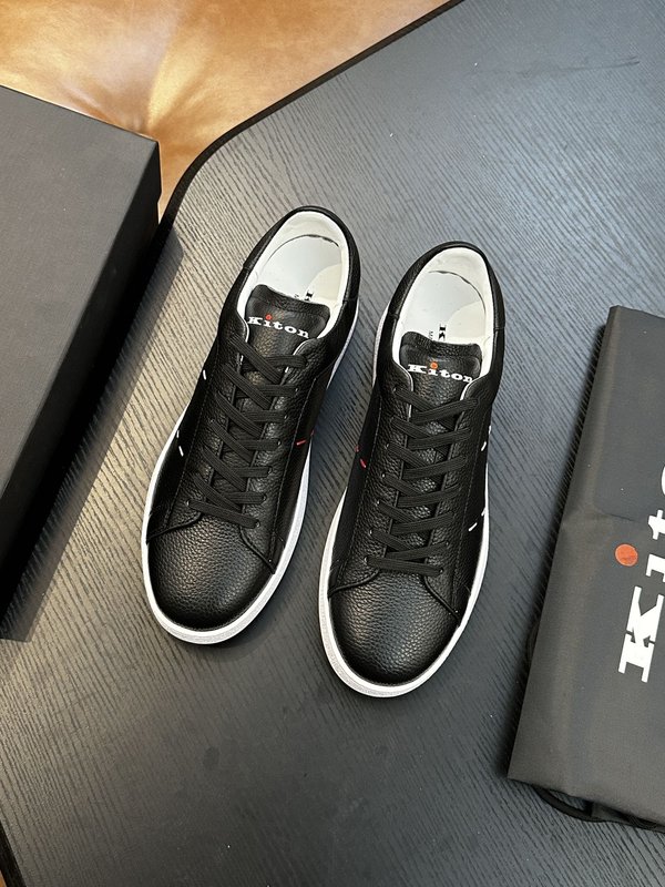 Kiton 남성 송아지 가죽 스니커즈 001-224630