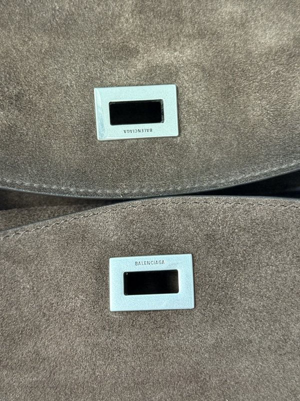 발렌시아가 빈티지 브라운 핸드백 001-224637