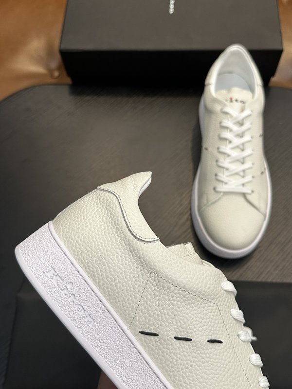 Kiton 남성 소가죽 럭셔리 운동화 001-224641
