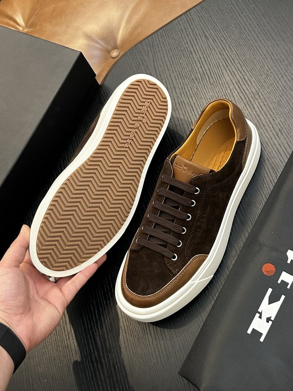 Kiton 남성 소가죽 스니커즈 001-224644