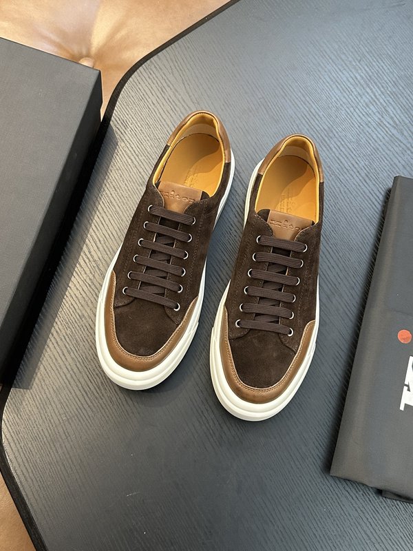 Kiton 남성 소가죽 스니커즈 001-224644
