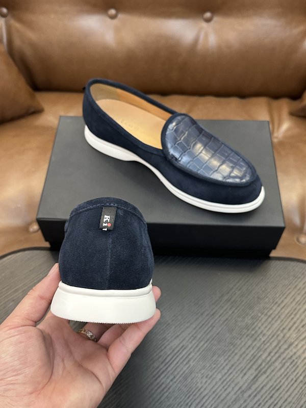 Kiton 남성 고급 소가죽 운동화 001-224690