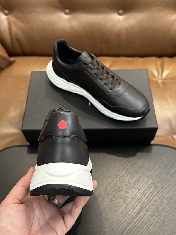 Kiton 남성 소가죽 스니커즈 001-224742