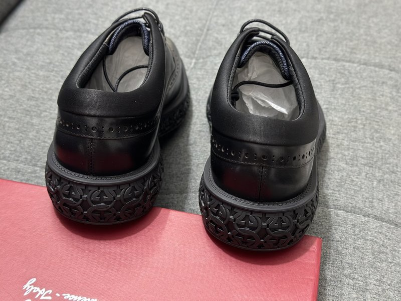 페라가모 새로운 두꺼운 바닥 로고 더비 캐주얼 신발 001-224824