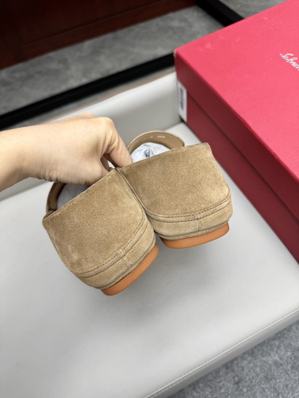 페라가모 새로운 송아지 가죽 로퍼 001-224884
