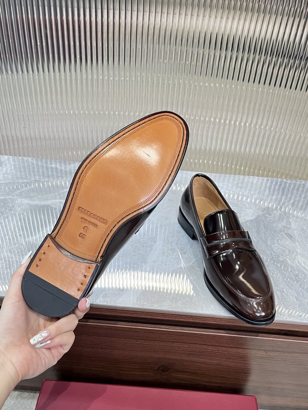 페라가모 남성 수입 소금석 로퍼 구두 001-224890