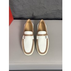 페라가모 남성 소 가죽 로퍼 드라이빙 슈즈 001-224911