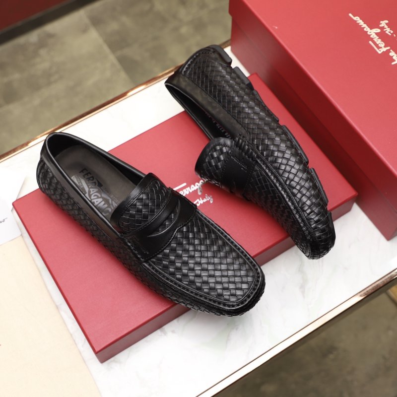 페라가모 남성 소가죽 웨빙 로퍼 001-224968