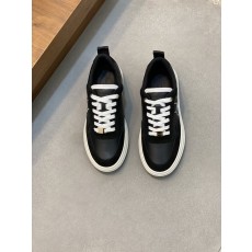 페라가모 나파 송아지 가죽 캐주얼 슈즈 001-224995