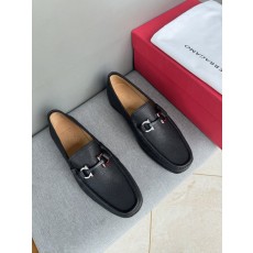 페라가모 남성 캐주얼 가죽 로퍼 수제화 001-225025