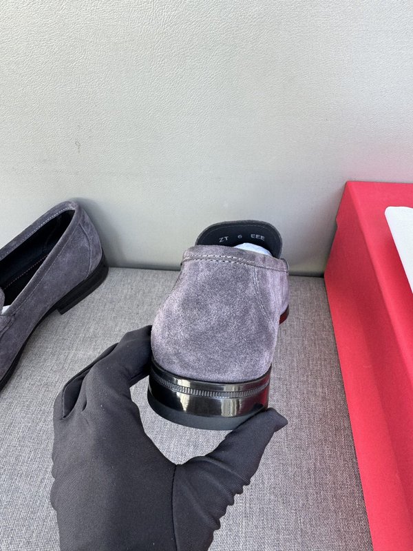 페라가모 캐주얼 가죽 로퍼 슈즈 001-225027