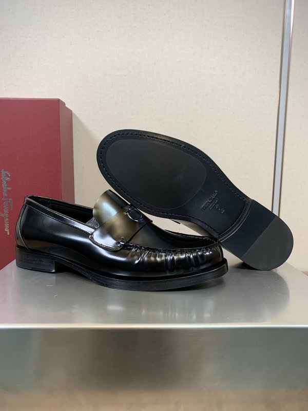 페라가모 남성 비즈니스 캐주얼 가죽 신발 001-225043