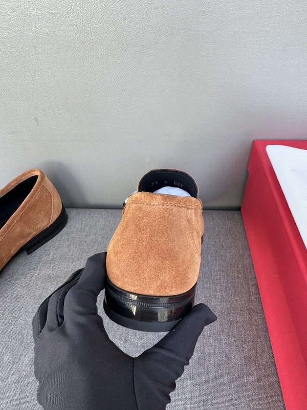 페라가모 남성 캐주얼 가죽 로퍼 001-225044