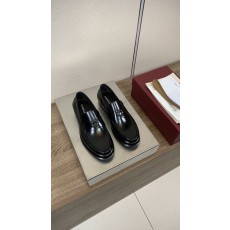 페라가모 남성 비즈니스 캐주얼 가죽 구두 001-225052