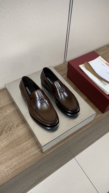 페라가모 남성 비즈니스 캐주얼 가죽 구두 001-225059