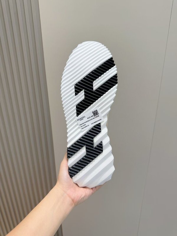 에르메스 바운싱 남성용 운동화 가죽미들솔 001-225876