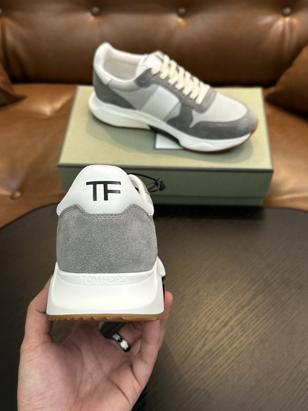 TOM FORD Cambridge 가죽 스니커즈 001-226346