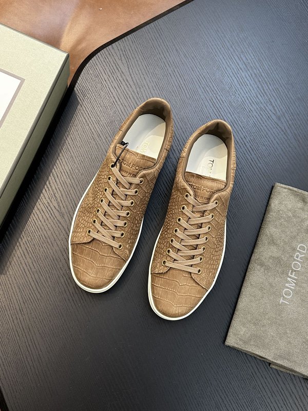 TOM FORD Cambridge 가죽 스니커즈 001-226376