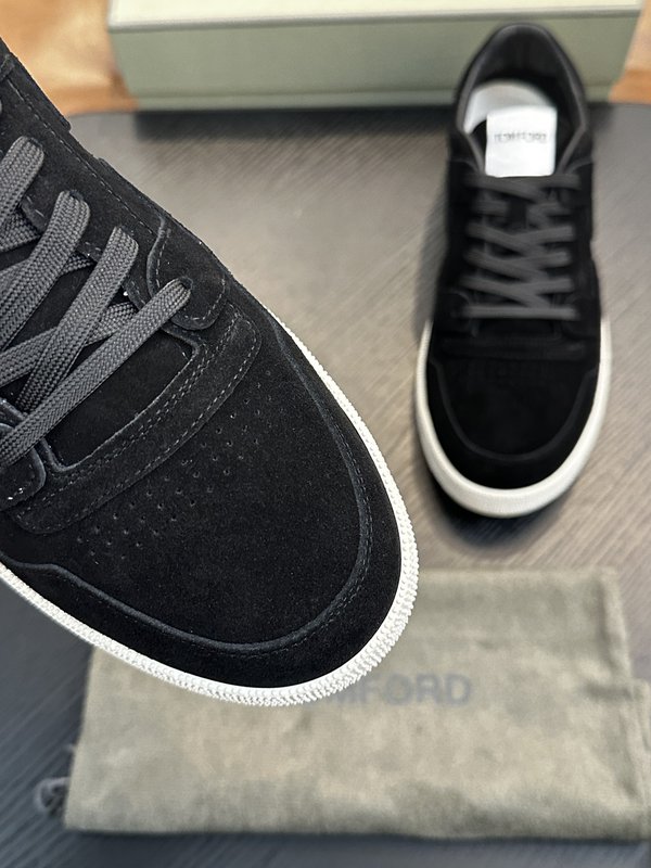 TOM FORD Cambridge 가죽 스니커즈 001-226413