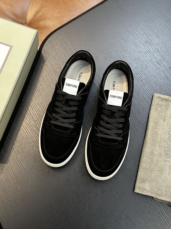 TOM FORD Cambridge 가죽 스니커즈 001-226413