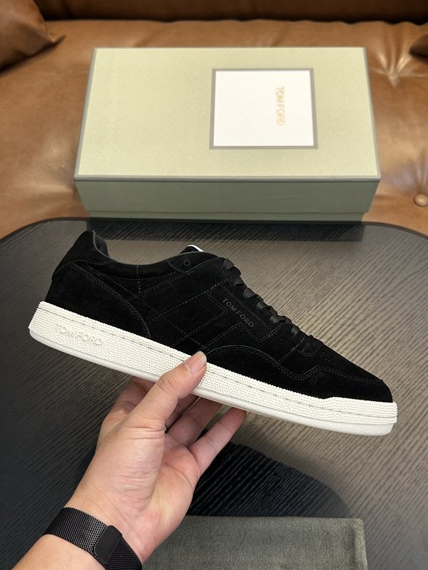 TOM FORD Cambridge 가죽 스니커즈 001-226413