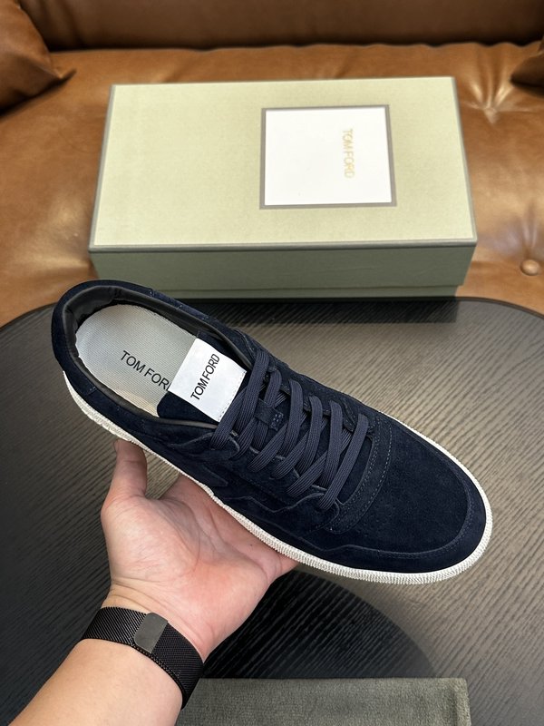 TOM FORD 가죽 로우탑 스니커즈 001-226416