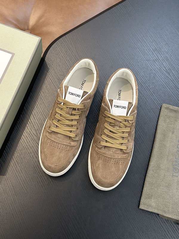 TOM FORD 가죽 로우탑 스니커즈 001-226418