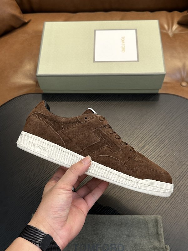TOM FORD 가죽 로우탑 스니커즈 001-226421