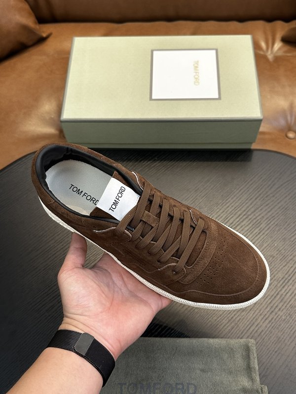 TOM FORD 가죽 로우탑 스니커즈 001-226421