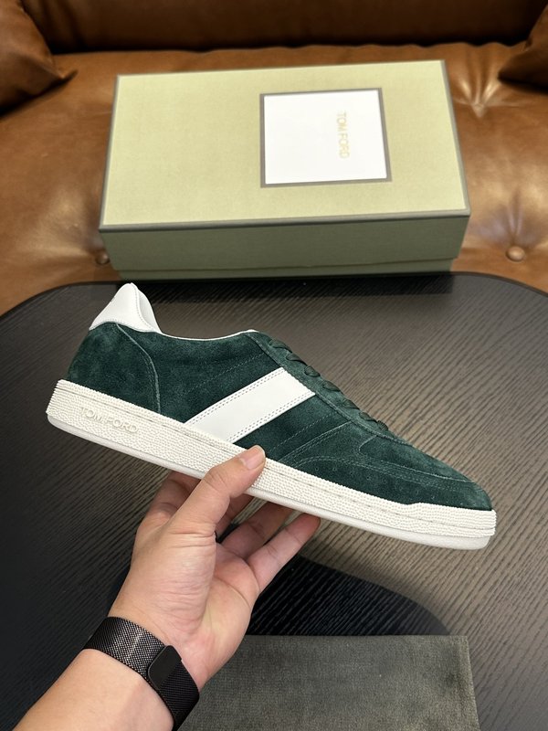 TOM FORD Cambridge 가죽 스니커즈 001-226427