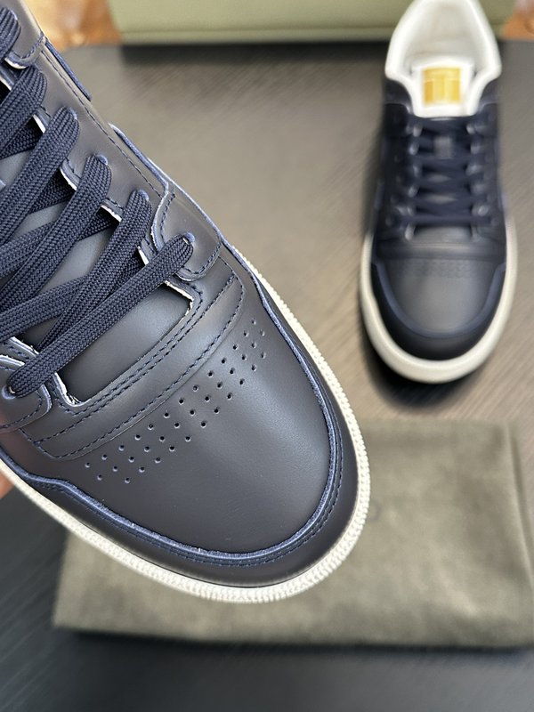 TOM FORD 가죽 로우탑 스니커즈 001-226431