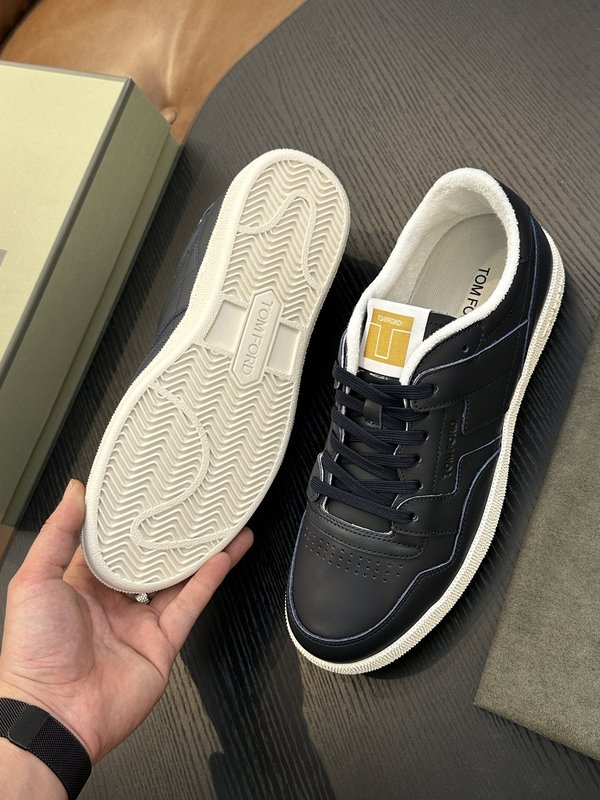 TOM FORD 가죽 로우탑 스니커즈 001-226431