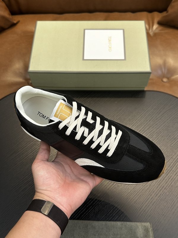 TOM FORD 가죽 로우탑 스니커즈 001-226446