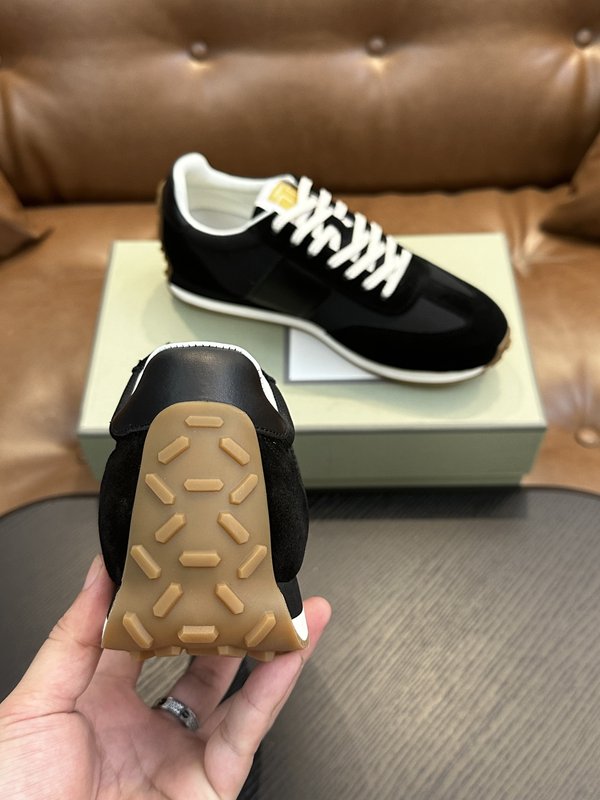TOM FORD 가죽 로우탑 스니커즈 001-226446